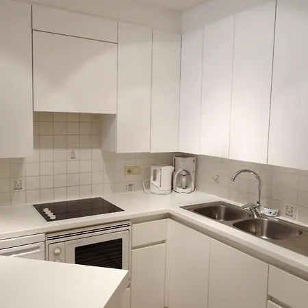In With Coastal Views, Cleaning Included Nieuwpoort